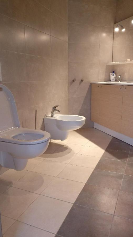 Bézenac Le Hibou Heureux B&B 외부 사진